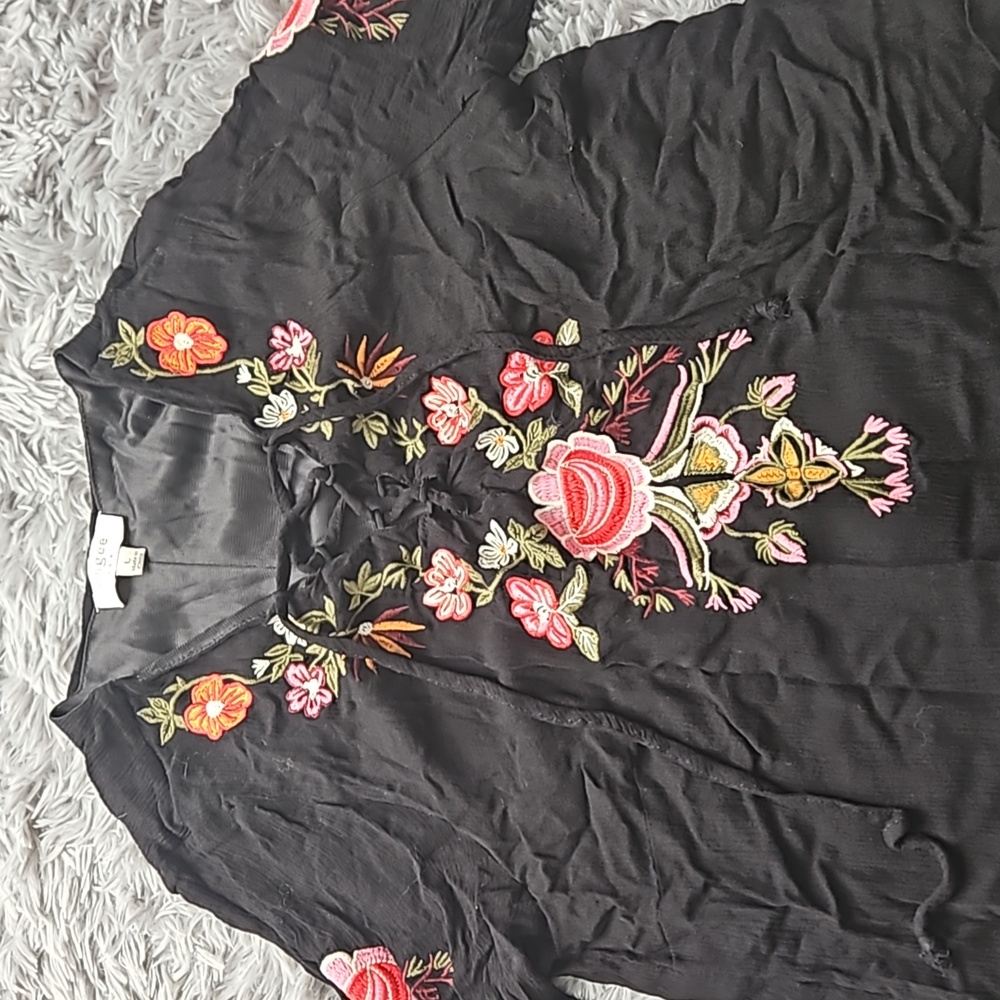 Tunic shirt - Picture 2 of 5